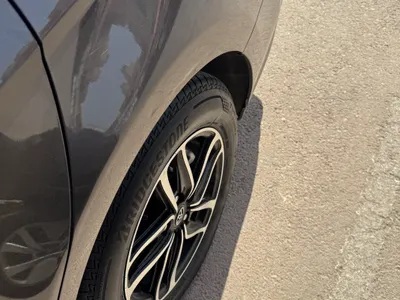 2023 تويوتا كامري ال اي