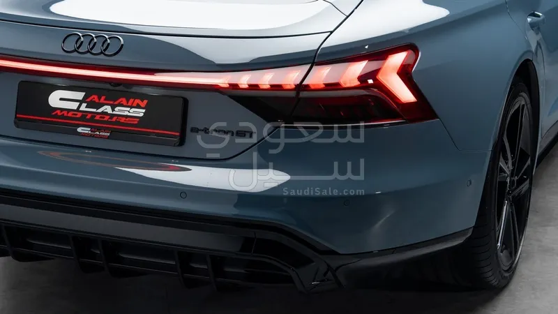 2024 اودي إي ترون