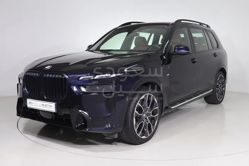 2024 BMW X Series 7 M kit