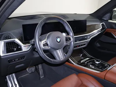 2024 BMW X Series 7 M kit