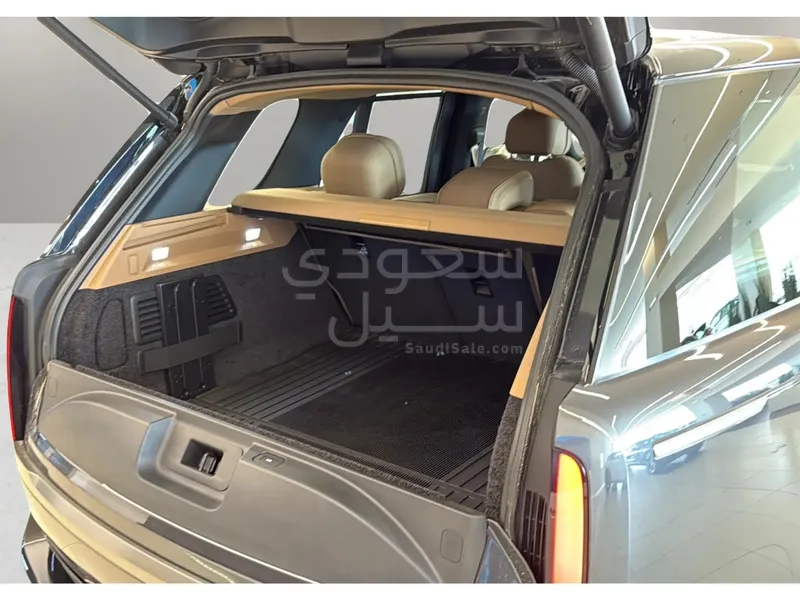 2025 لاند روفر رينج روفر اتش اس اي