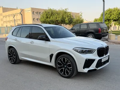 2021 بي ام دبليو الفئة اكس 5 إم كومبيتيشن