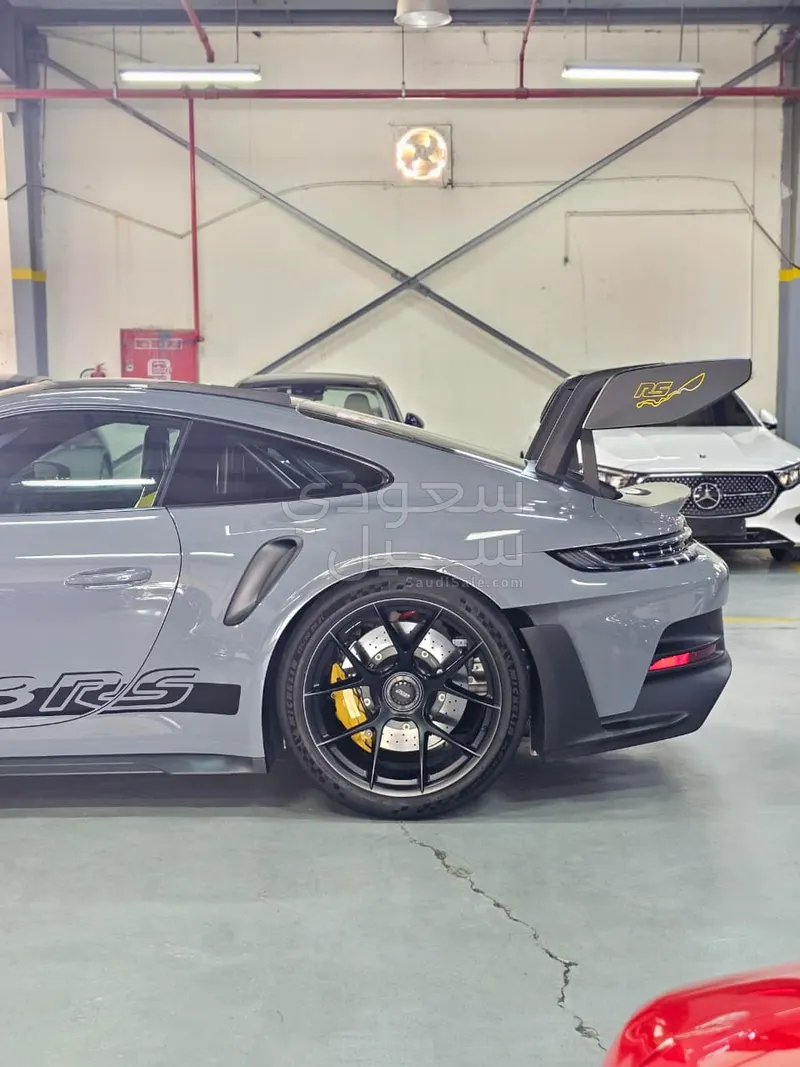 2024 بورش 911 جي تي 3 ار اس