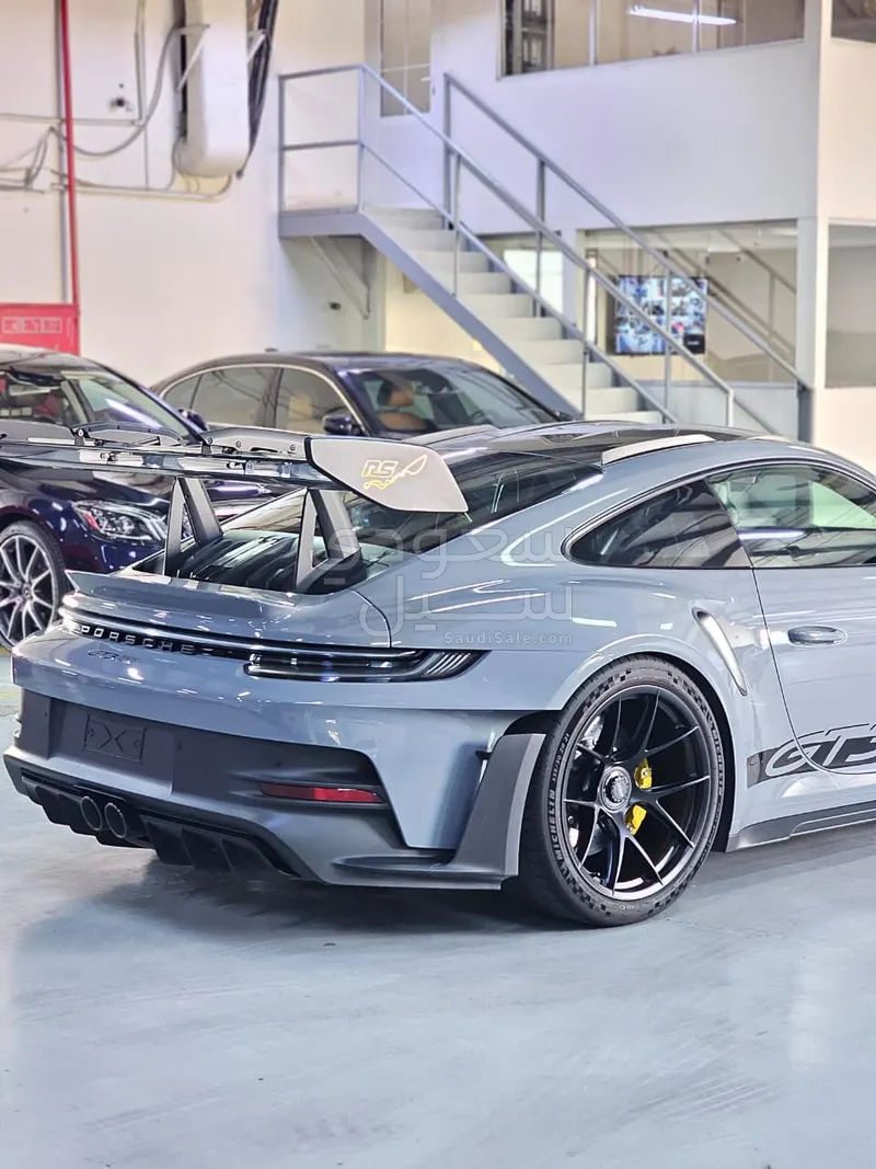 2024 بورش 911 جي تي 3 ار اس
