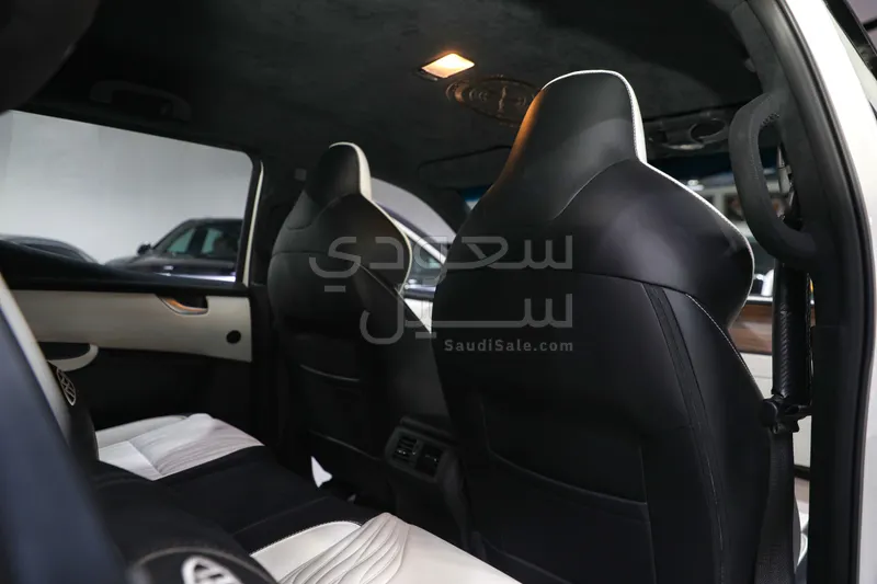 2020 مرسيدس - بنز إكس