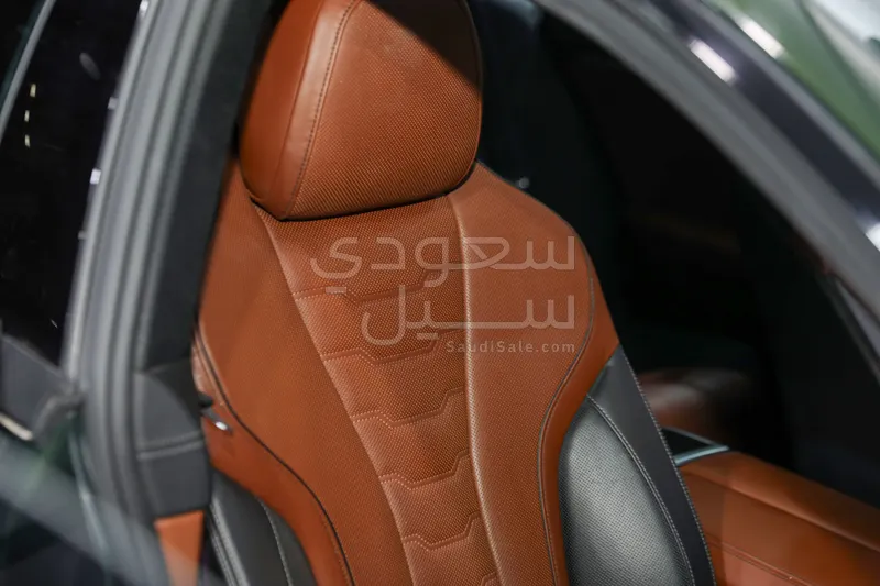 2023 بي ام دبليو الفئة الثامنة 840 أي إم