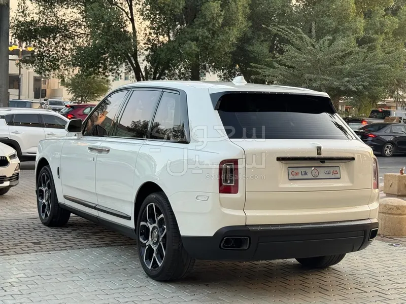 2023 Rolls-Royce Cullinan Black Badge