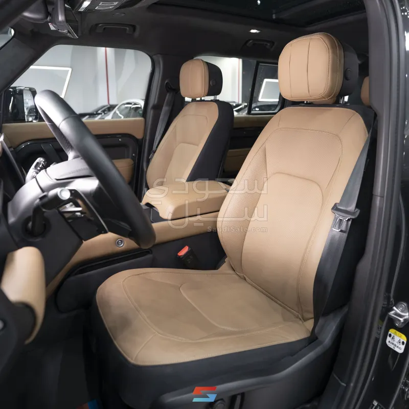 2025 Land Rover Defender 110