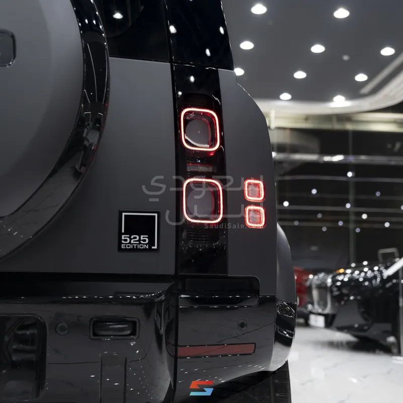 2025 Land Rover Defender 110