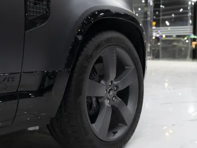2025 Land Rover Defender 110