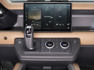 2025 Land Rover Defender 110