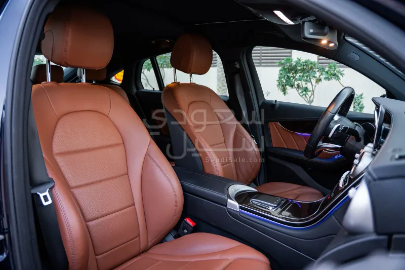 2023 Mercedes-Benz GLC 200