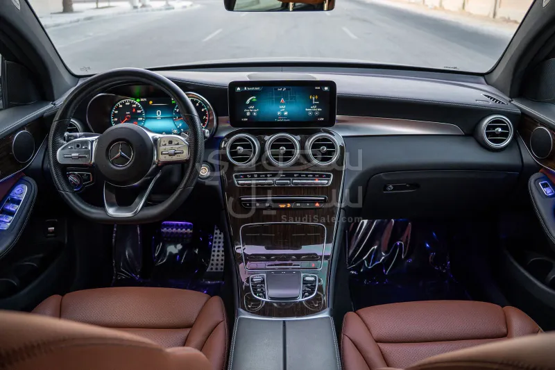 2023 Mercedes-Benz GLC 200