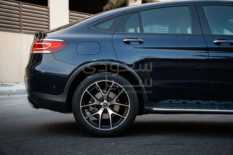 2023 Mercedes-Benz GLC 200