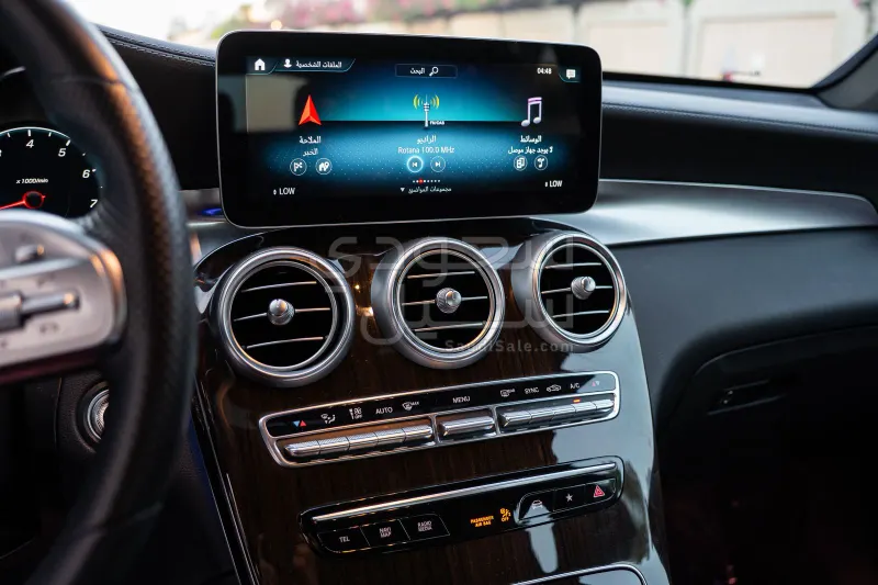 2023 Mercedes-Benz GLC 200