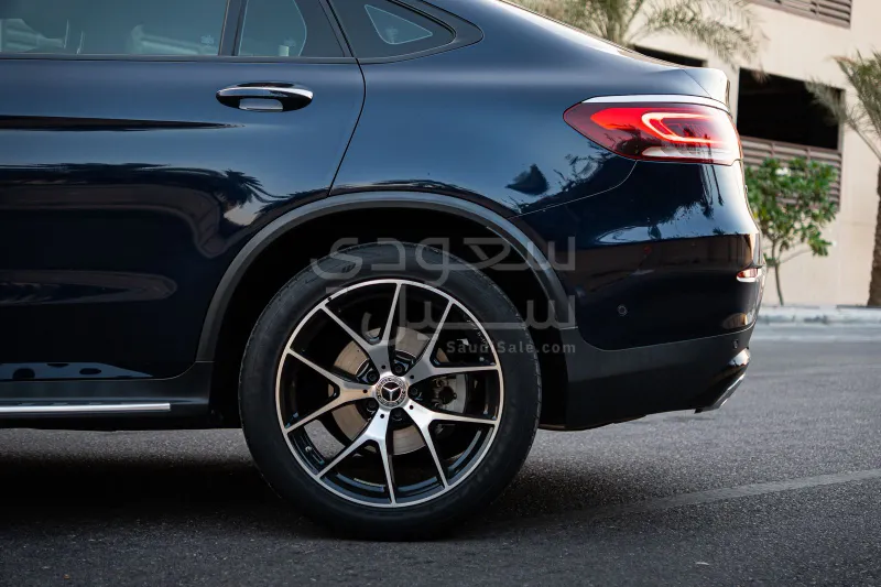 2023 Mercedes-Benz GLC 200