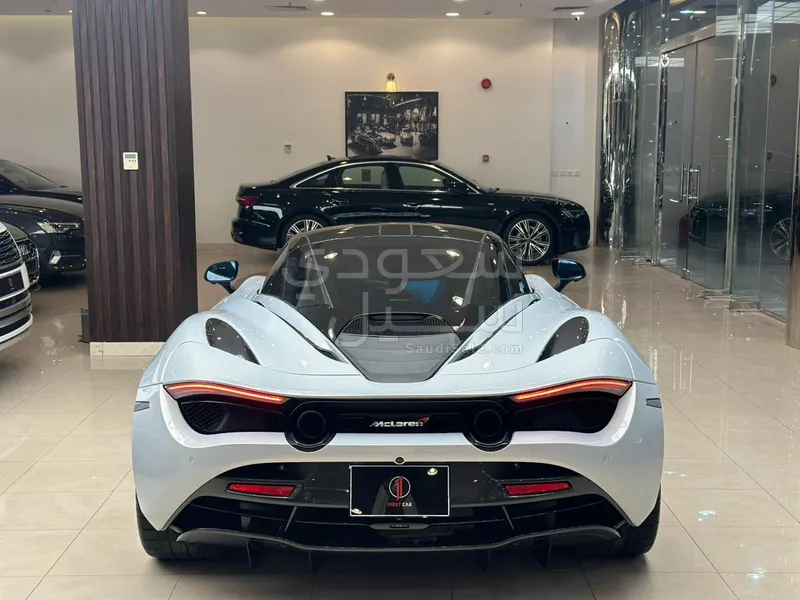 2018 مكلارين 720 إس