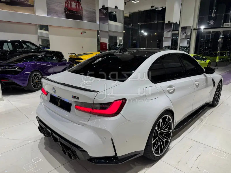 2021 بي ام دبليو الفئة ام إم 3 كومبيتيشن