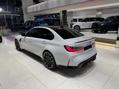 2021 بي ام دبليو الفئة ام إم 3 كومبيتيشن