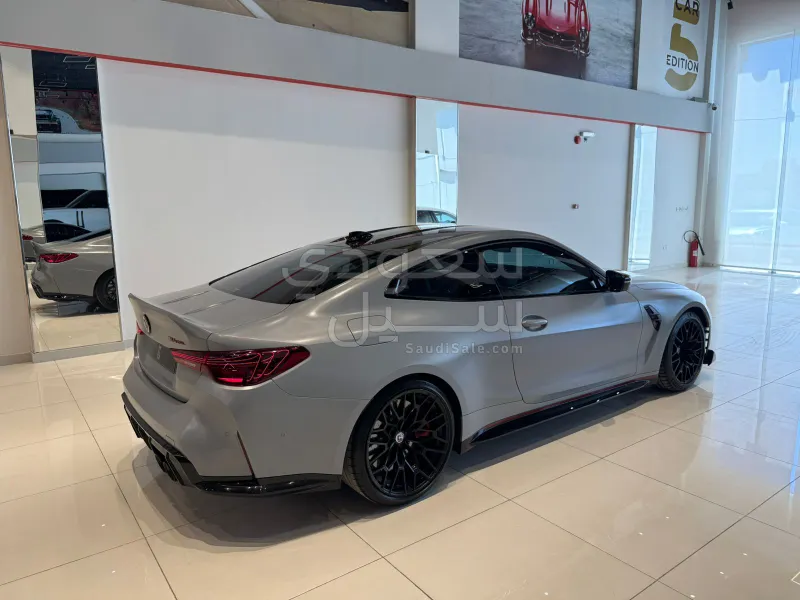 2023 BMW M Series M4 csl