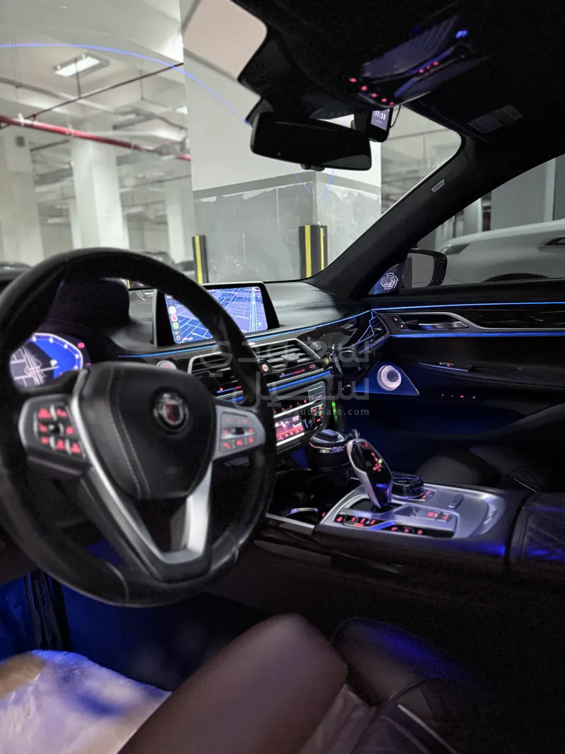 2020 بي ام دبليو الفئة السابعة 750 إل أي