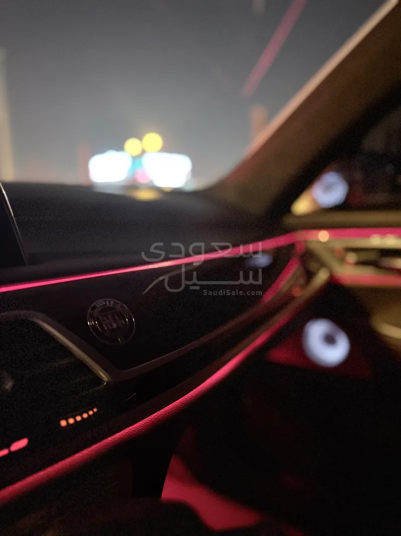 2020 بي ام دبليو الفئة السابعة 750 إل أي