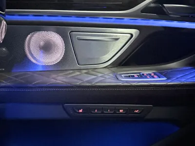 2020 بي ام دبليو الفئة السابعة 750 إل أي