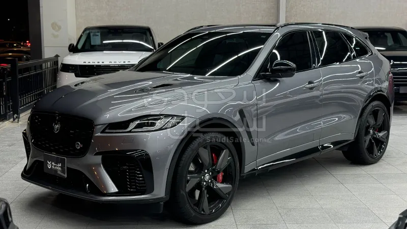 2024 Jaguar F-Pace SVR