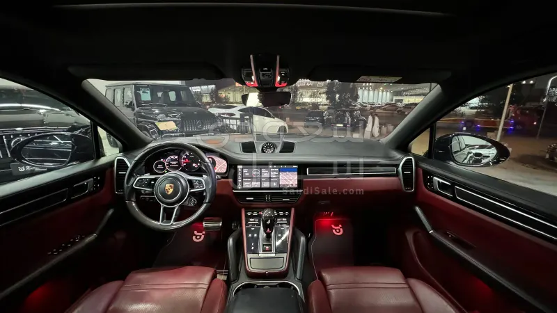 2020 Porsche Cayenne S Coupe