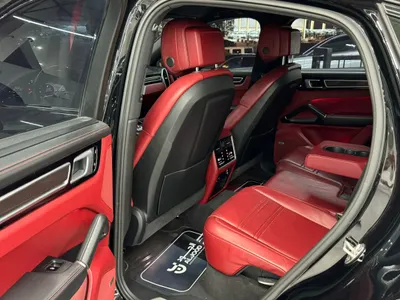2020 Porsche Cayenne S Coupe