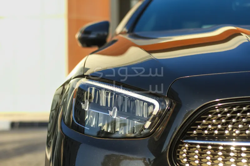 2023 مرسيدس - بنز إي 200 أي إم جي