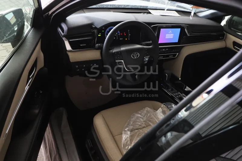 2025 تويوتا كورولا