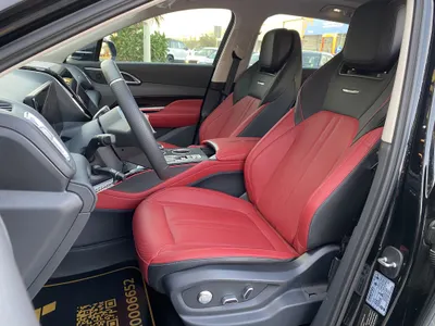 2025 Hongqi HS3 2T 4WD Flagship