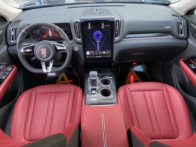 2025 Hongqi HS3 2T 4WD Flagship