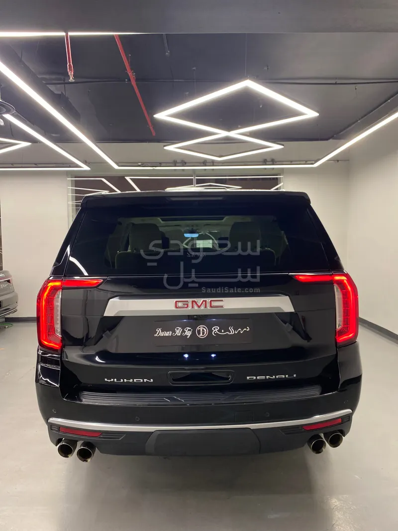 2022 GMC Yukon Denali XL