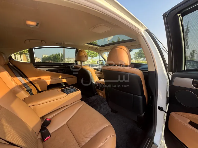 2013 Lexus LS 460 L