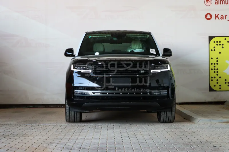 2025 Land Rover Range Rover Vogue SE