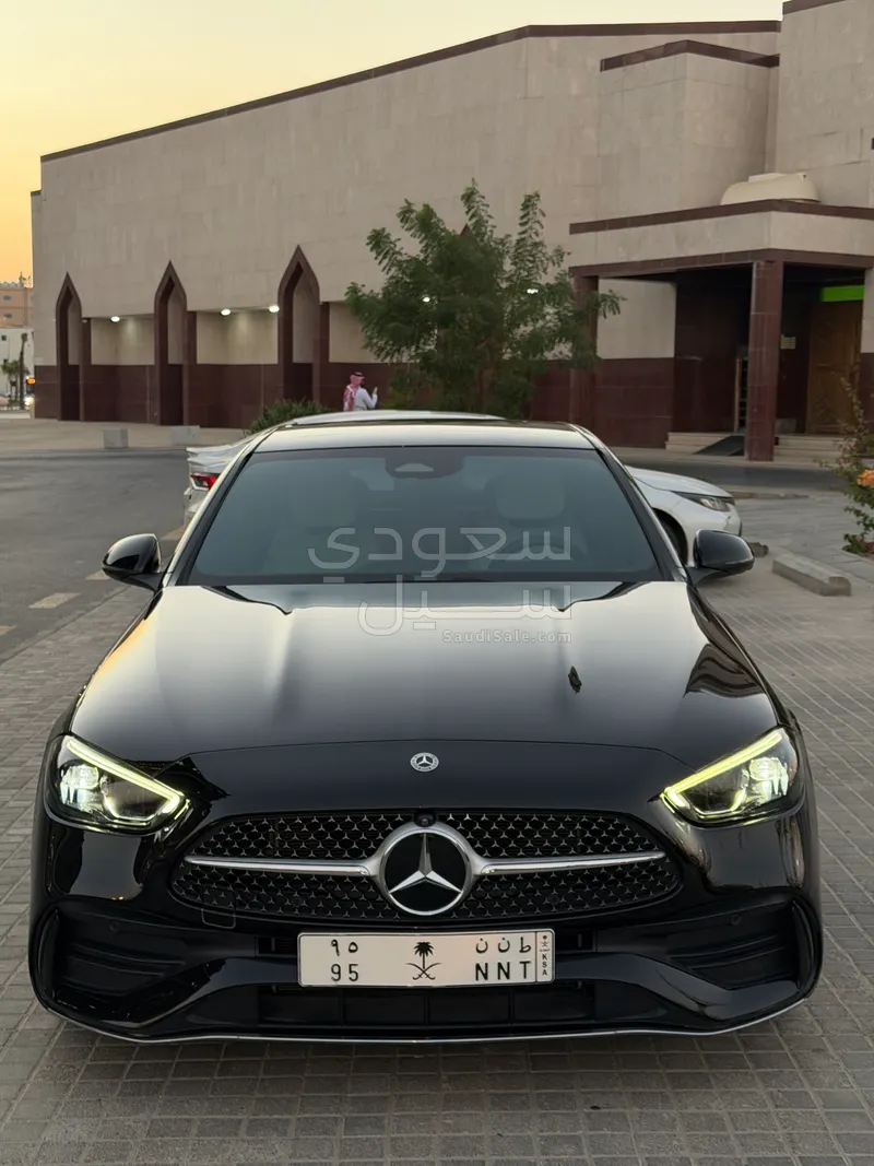 2023 مرسيدس - بنز سي 200 أي إم جي