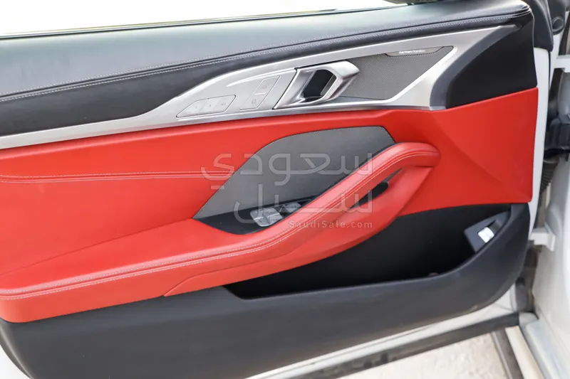 2020 بي ام دبليو الفئة الثامنة إم 850 أي