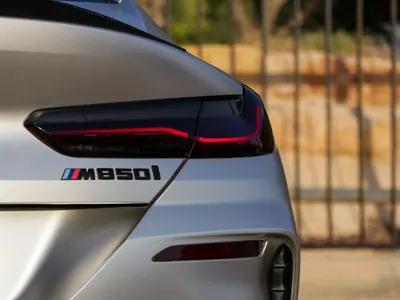 2020 بي ام دبليو الفئة الثامنة إم 850 أي