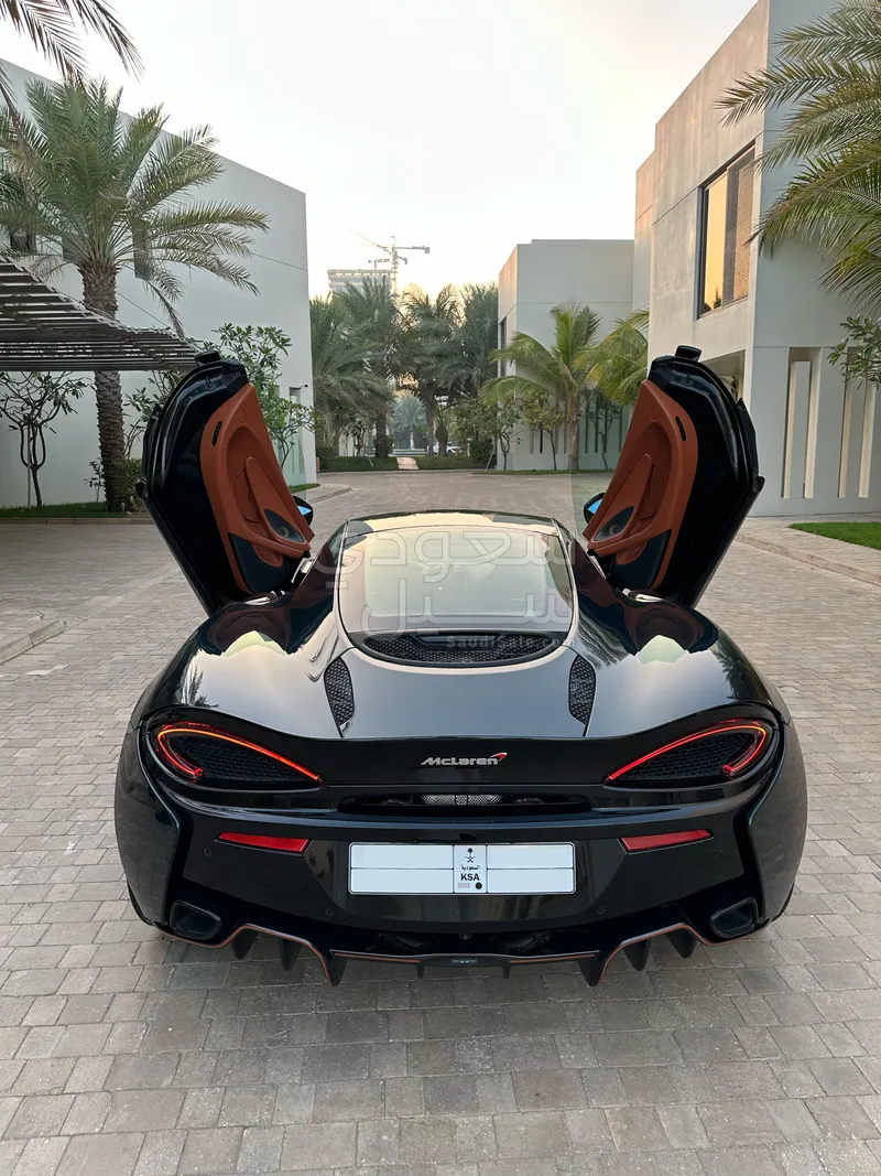 2018 مكلارين 570 جي تي
