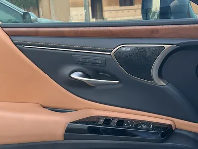 2023 لكزس جي إس 350