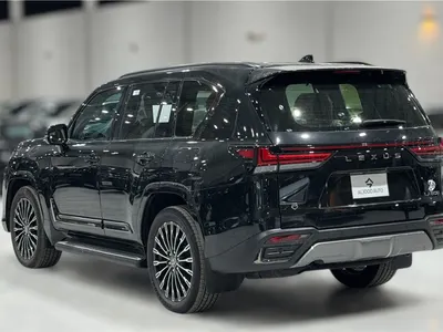 2025 لكزس إل إكس 600 vip بلاك بكج