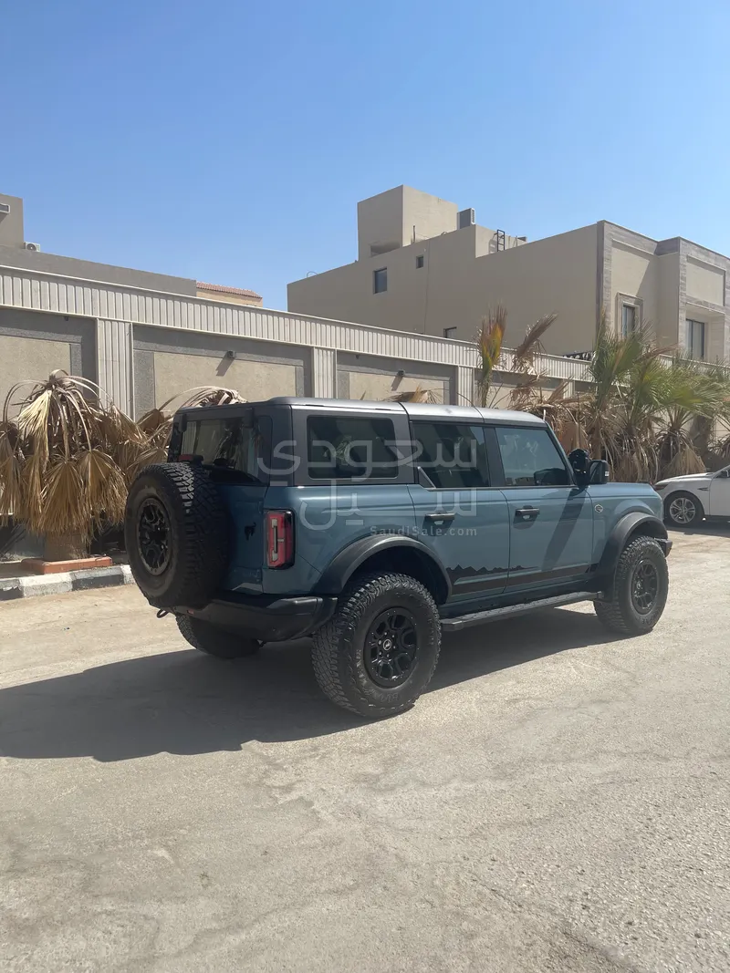 2022 فورد برونكو وايلد تراك