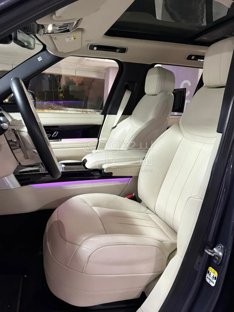 2024 Land Rover Range Rover HSE