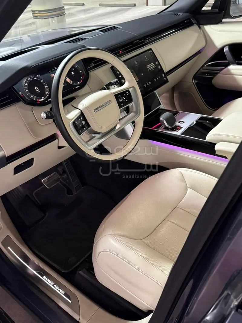 2024 Land Rover Range Rover HSE
