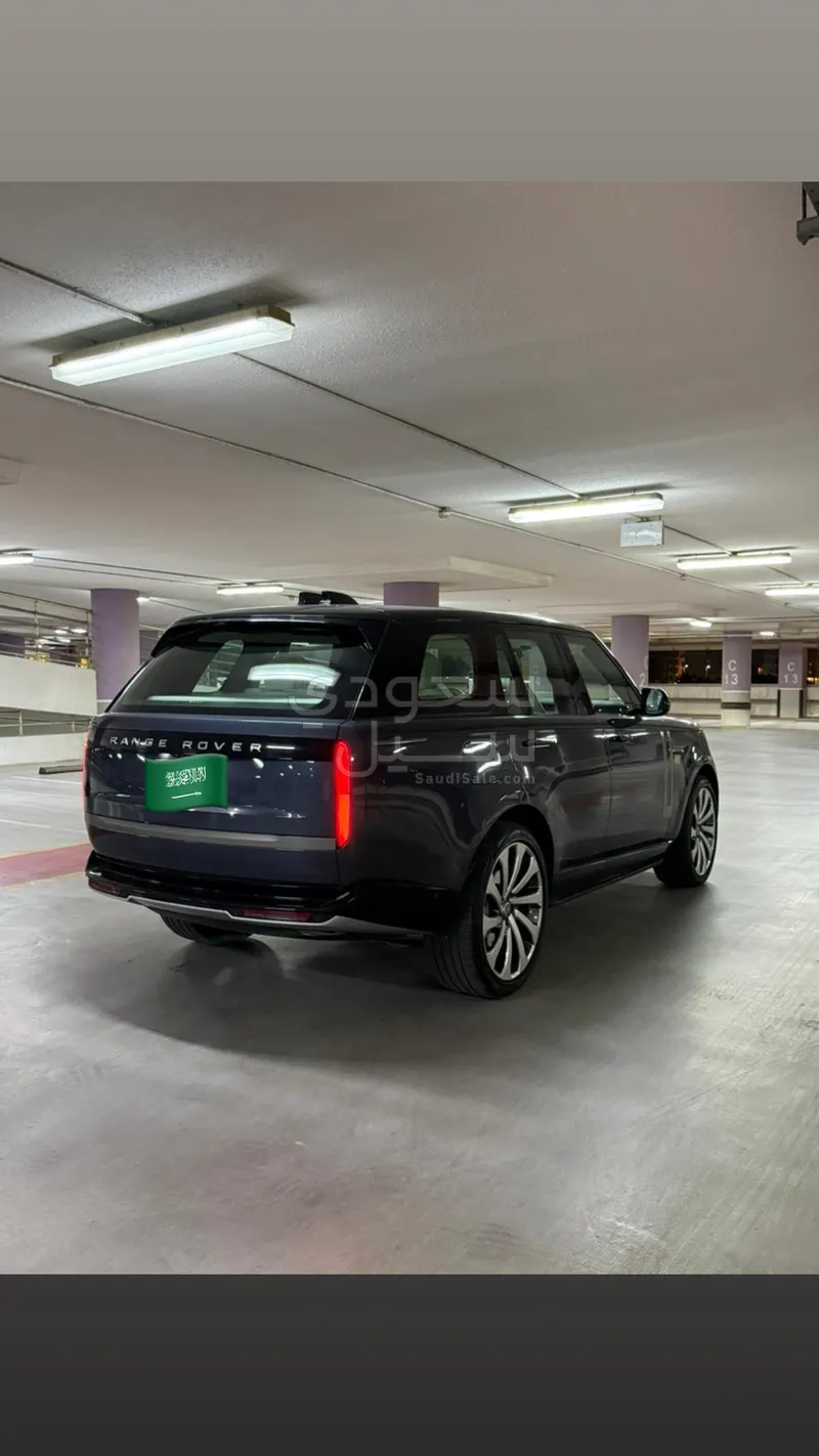 2024 Land Rover Range Rover HSE