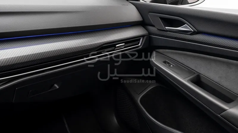 2022 فولكس واجن غولف ار