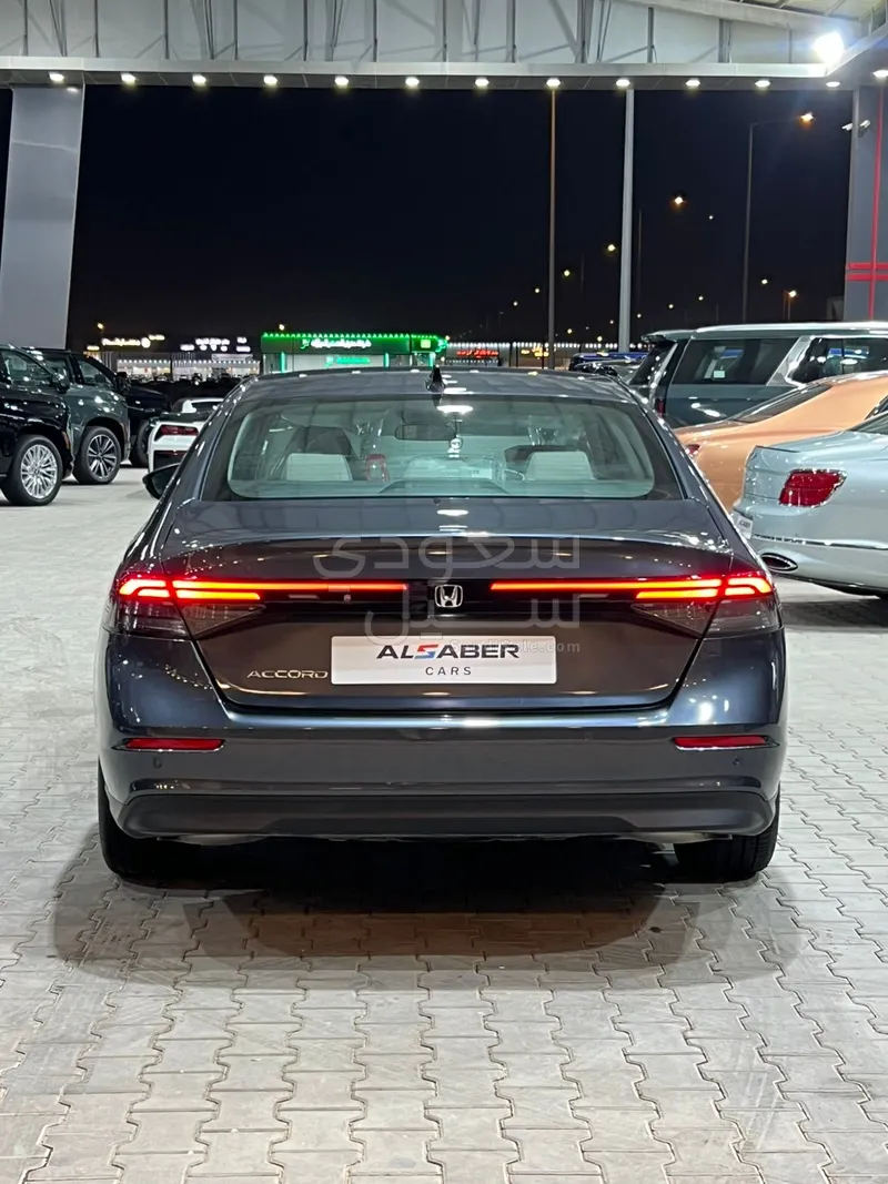 2025 Honda Accord LX