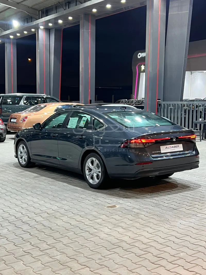 2025 Honda Accord LX